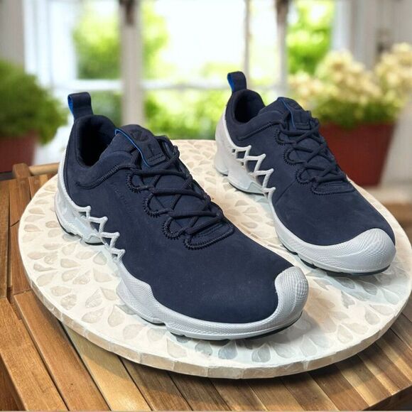 ECCO BIOM AEX Luxe HYDROMAX Leather Supportive Men’s Trainer Night Sky EU 40